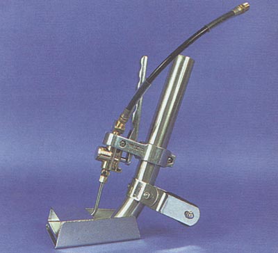 6" Wide Closed Spray Stair Tool