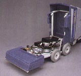 Clamshell design provides easy internal access for fast service