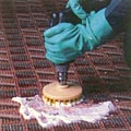 Cleans carpet spots and stains