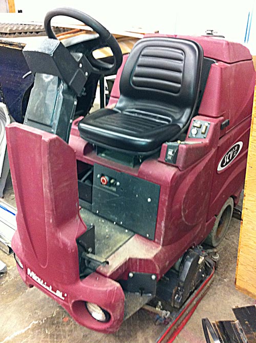 Used 32" Minuteman Rider