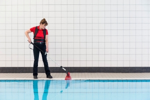 MotorScrubber Pool Cleaning