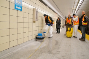 Centaur Rabbit-One Baseboard Cleaning Floor Machine