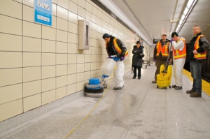 Centaur Rabbit-One Baseboard Cleaning Floor Machine