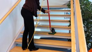 stairs cleaning machine
