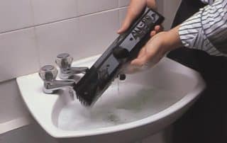 washable electrostatic brush